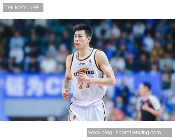 末节发力张镇麟砍下11分全场贡献16分3篮板2助攻表现亮眼